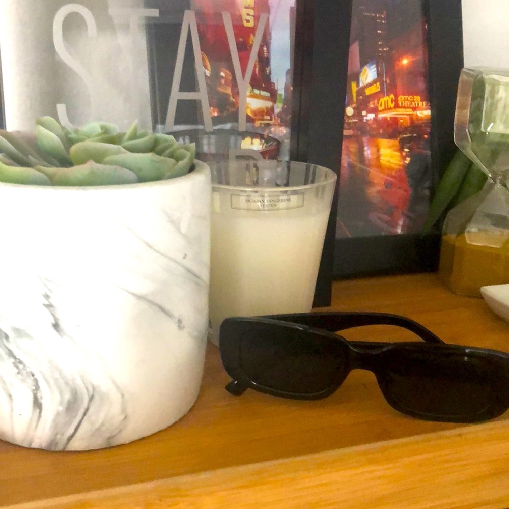 Black sunglasses